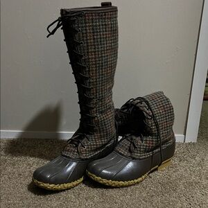 L.L. Bean Houndstooth Lace-Up Women's Boots MAKE A OFFER!!!